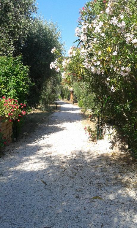 Casa Masseria Le Ville Peschici Exteriér fotografie